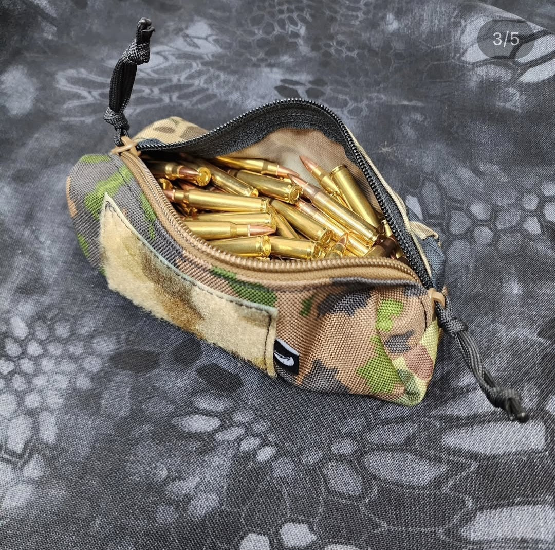Glizzy Pouch - Image 5