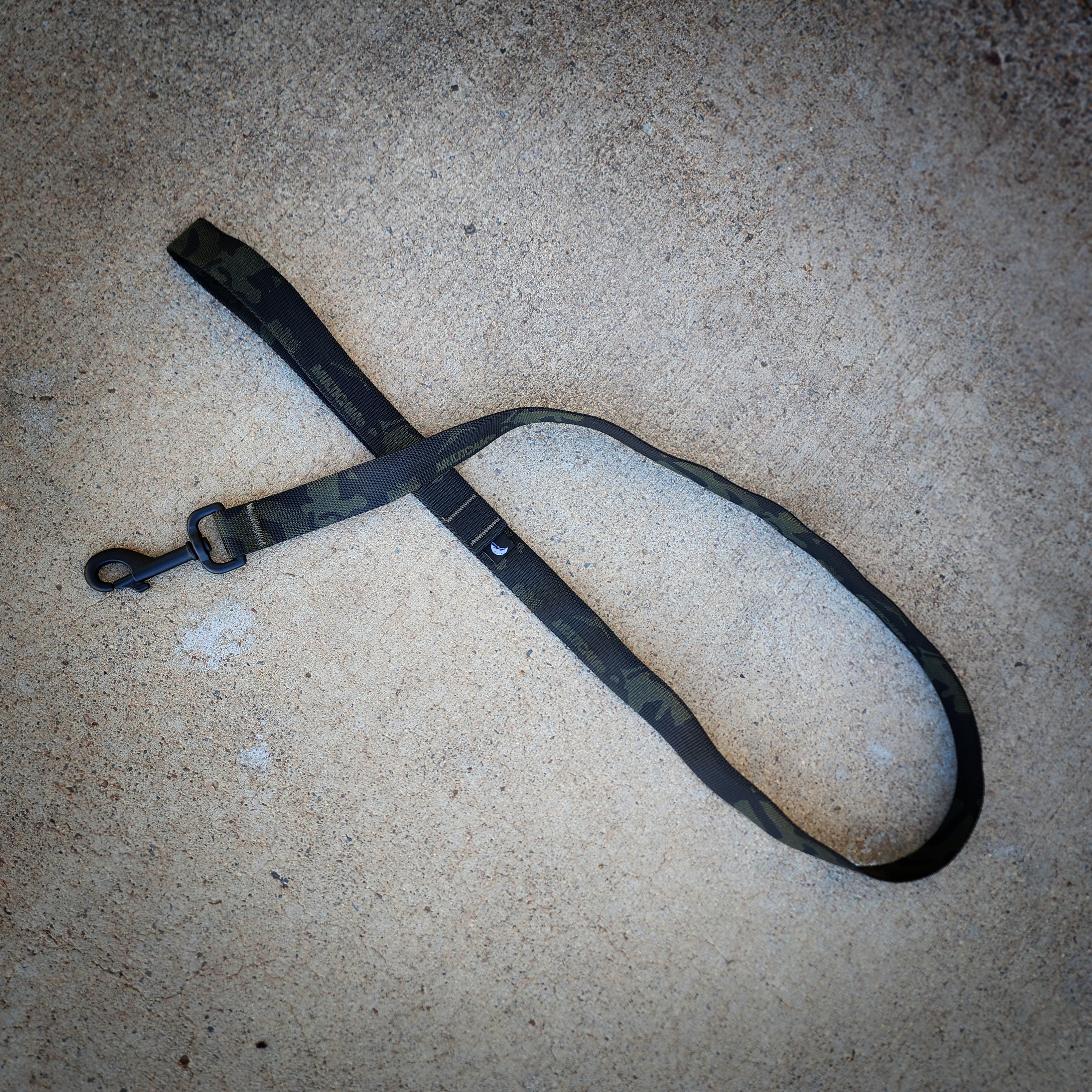 Moonlight Dog Leash - Image 3