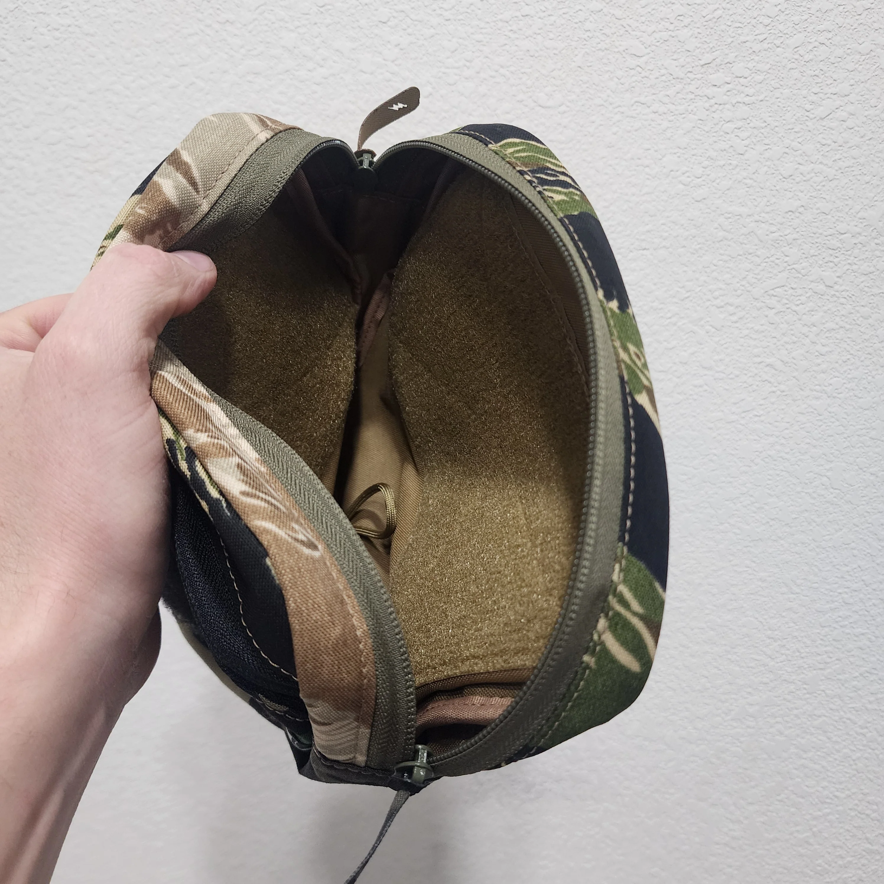 *SALE* Fanny Pack M/R (In stock) - Image 4